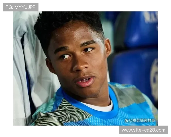 恩德里克帽子戏法助里昂5-2大胜梅斯，租借表现引关注